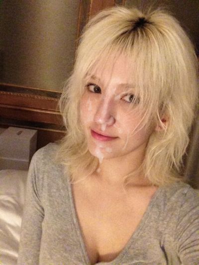 Somi - cum on face