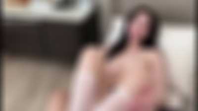 Karina - footjob