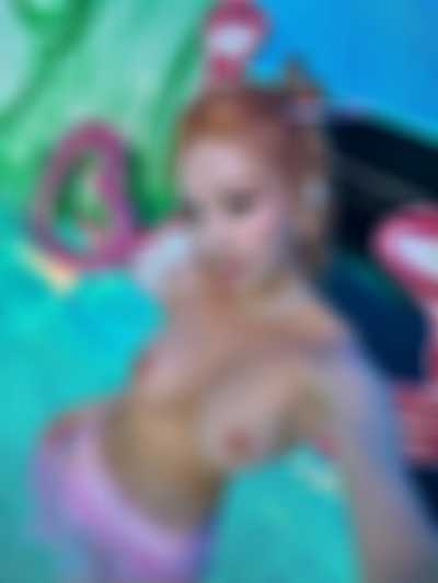 Joy - shows tits