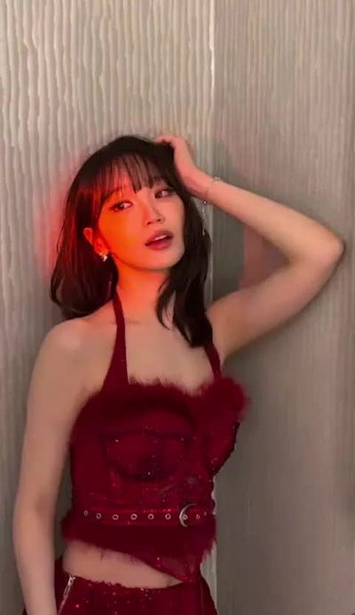 Chaewon - facial