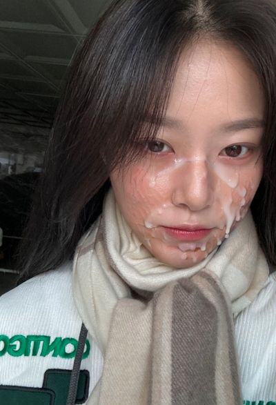 Hyunjin - cum on face