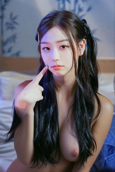 Chaeyeon - nude