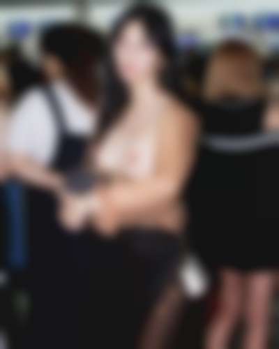 JiU - public nude