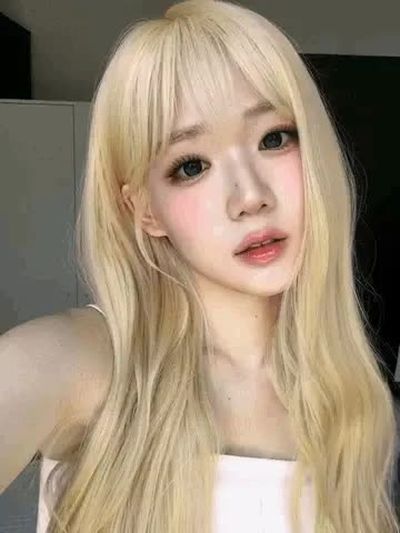 Seoyeon - shows tits