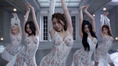 Yuna - lingerie