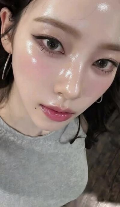 Karina - cum in mouth